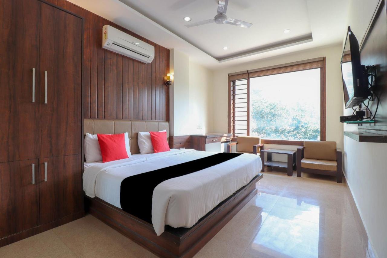 Capital O 76444 Hotel Hill-Top Inn Narendra Nagar Esterno foto